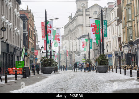 Sturm Emma, Cardiff, UK, März 2018 - diverse Szenen von den Schneefällen in Cardiff City Centre Stockfoto