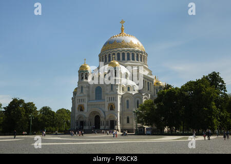 Kronstadt Naval Kathedrale von russischen Architekten Wassili Kosyakov entworfen und in 1903-1913 in Kronstadt bei St. Petersburg, Russland gebaut. Stockfoto