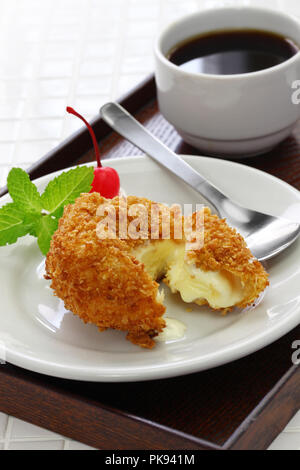 Hausgemachte gebratenes Eis Stockfoto