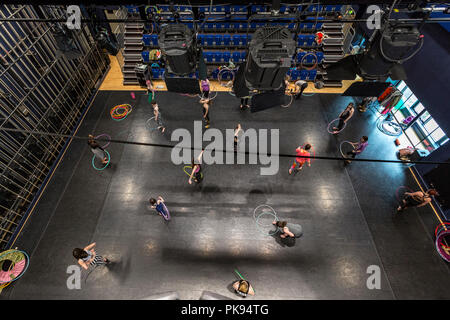 Cardiff, Großbritannien. März 2018. Verschiedene Schüsse aus der Walisischen Hoop Übereinkommen, die jährlich an der Nationalen Dance Company für Wales. Stockfoto