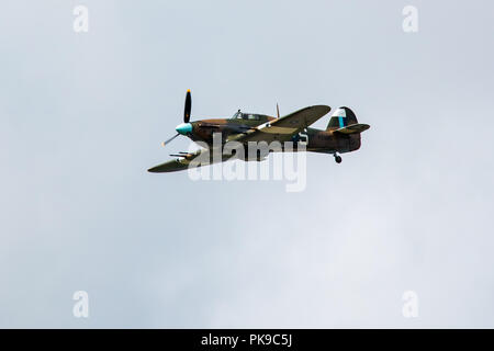 Eine Hawker Hurricane Mk. IIC, PZ 865, der die Schlacht um England Memorial Flight, in den Farben der 34 Squadron, Südostasien Befehl. Stockfoto