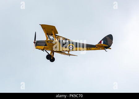 Die De Havilland DH 82 Tiger Moth, eine sichere, zuverlässige und günstige Doppeldecker für die Ausbildung von Piloten für den Zweiten Weltkrieg Stockfoto