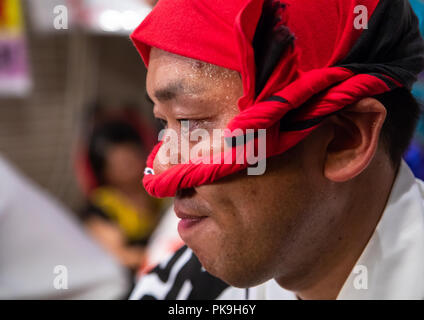 Japanischen Tänzer während der koenji Awaodori dance Summer Street Festival, Region Kanto, Tokio, Japan Stockfoto