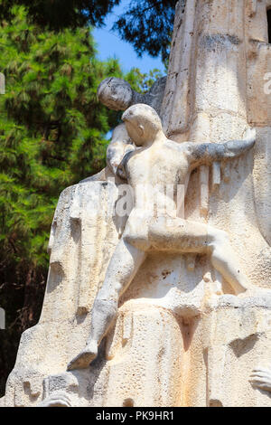 Statue der Entdecker der Höhlen von Nerja, Malaga, Spanien Stockfoto