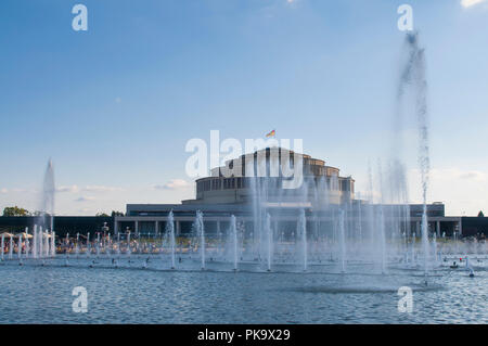 Multimedia-Brunnen an der Pergola, Jahrhunderthalle, Wroclaw, Polen Stockfoto