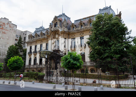 George Enescu National Museum (Cantacuzino Palast) auf Calea Victoriei in Bukarest, Rumänien. Stockfoto