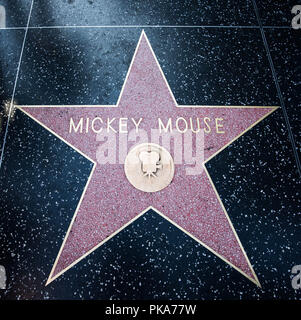 Los Angeles, CA/USA - 26. Juli 2018: Mickey Mouse, Walt Disney cartoon Charakter Stern am Hollywood Walk of Fame auf dem Hollywood Boulevard Stockfoto