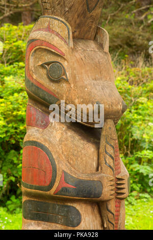 Totem Pole entlang der Nuu-chah-nulth-Trail, Pacific Rim National Park, British Columbia, Kanada Stockfoto