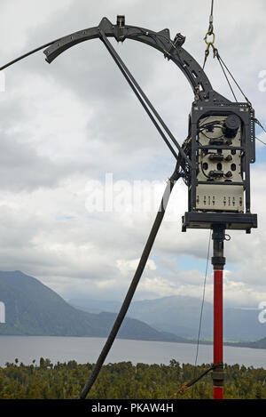 MOANA, NEUSEELAND, 27. Oktober 2017: Auch Ingenieure Pumpe Beton in eine 850 m Tiefe Öl gut aus Sickerwasser aus dem Öl Schichten zu versiegeln. Der wel Stockfoto