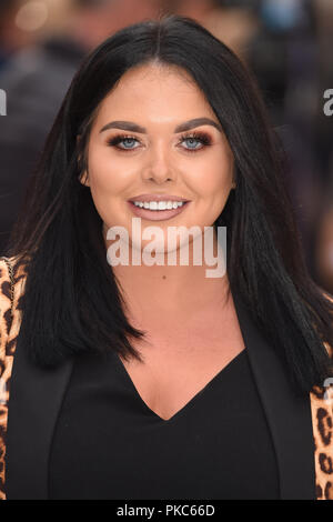 London, Großbritannien. September 12, 2018: Scarlett Moffatt bei der Weltpremiere von 'König der Diebe' an der Vue Cinema, Leicester Square, London. Bild: Steve Vas/Featureflash Credit: Sarah Stewart/Alamy leben Nachrichten Stockfoto