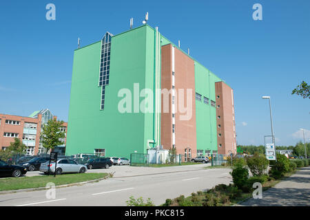 06. September 2018, Niedersachsen, Schwandorf: Ansicht des Gebäudes für das Modul Test steht der geplanten Wiederaufbereitungsanlage (WAA) in Wackersdorf. (Auf dpa-Korr' Politdrama "wackersdorf": Widerstand gegen Atommüll plant" von 13.09.2018) Foto: Timm Schamberger/dpa Stockfoto