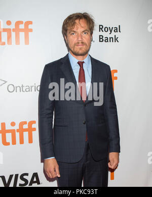 Toronto, Kanada. 12 Sep, 2018. Schauspieler Michael Shannon Posen für Fotos, bevor die internationale Premiere des Films "Was Sie hatten "bei Roy Thomson Hall während der 2018 Toronto International Film Festival in Toronto, Kanada, Sept. 12, 2018. Credit: Zou Zheng/Xinhua/Alamy leben Nachrichten Stockfoto