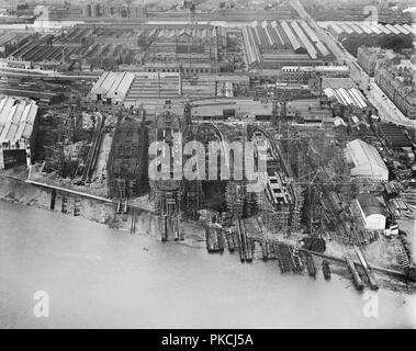 Barrow-in-Furness Werft, Cumbria, 1920. Artist: Aerofilms. Stockfoto