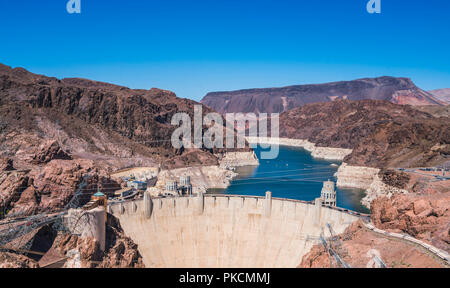 Hoover Dam an einem sonnigen Tag, Nevada, USA. Stockfoto