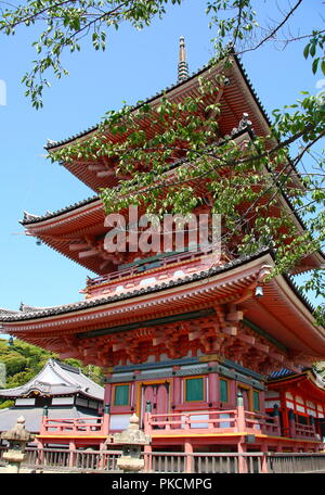 Japanische Pagode in Kiyomizu-dera Tempel (Kyoto) Stockfoto