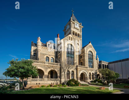 Victoria County Courthouse (1892), im neuromanischen Stil, bei De Leon Plaza, Victoria, Texas, USA Stockfoto