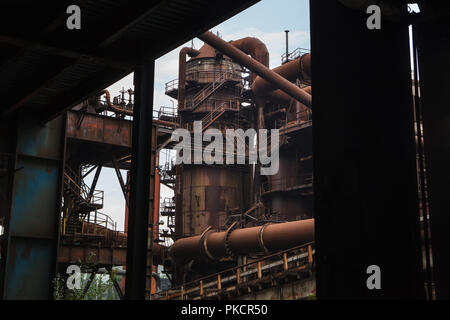 Gas Cleaning Unit (Plynočistírna Lurgi) im unteren Vítkovice (Dolní Vítkovice) Industriegebiet in Ostrava, Tschechische Republik. Stockfoto