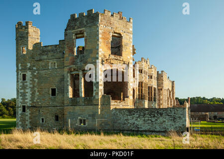 Sommer Abend in Cowdray Haus in Midhurst, West Sussex, England. Stockfoto