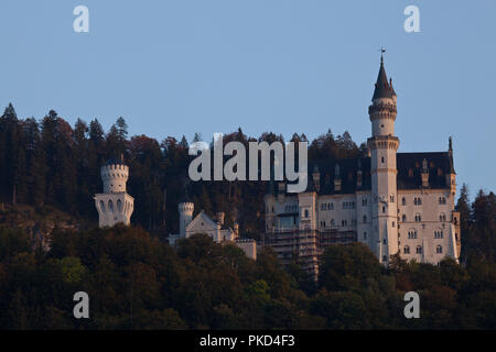 Sonnenuntergang an den Königsschlössern Stockfoto