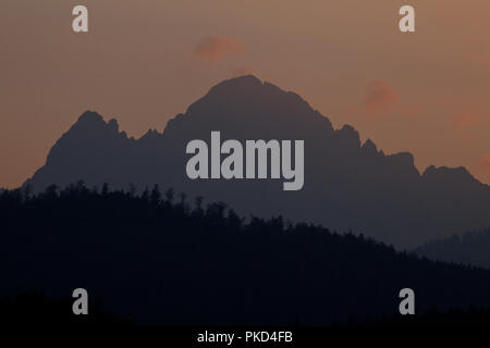 Sonnenuntergang an den Königsschlössern Stockfoto