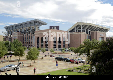 Nordostecke von Kyle Feld, mit einer Kapazität von 102,995 Personen, auf dem Campus der Texas A&M University in College Station, Texas, USA. Stockfoto