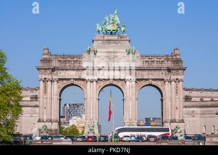 Triumphbogen (Jubilee Park, Parc du Cinquantenaire) Brüssel, Belgien, Europa Stockfoto