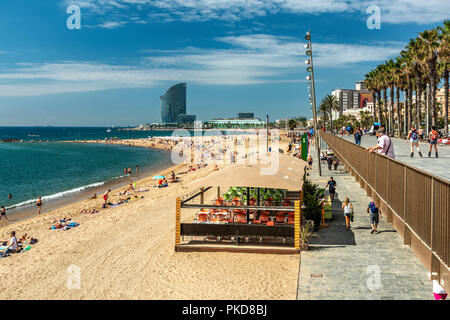 Strand Platja del Somorrostro, Barcelona, Katalonien, Spanien Stockfoto