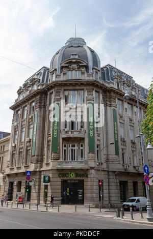 Ein Zweig der CEC-Bank in Bukarest, Rumänien. Stockfoto