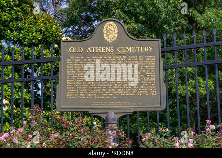 Athen, GA/USA Juni 5, 2018: Alte Athen Friedhof auf dem Campus der Universität von Georgia. Stockfoto