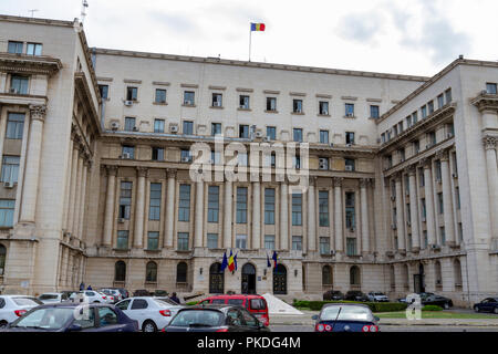 Das ehemalige zentrale Ausschuss Gebäude, auf dem Platz der Revolution, wo Nicolae Ceaușescu seiner letzten Rede am 21. Dezember 1989 in Bukarest, Rumänien, gab. Stockfoto