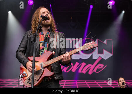 Kelowna band Yukon Blond bei Skookum Music Festival im Stanley Park in Vancouver am 7. September 2018 Stockfoto