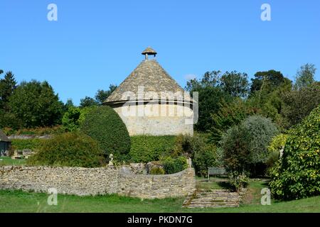 Die alten Taubenschlag von Minster Lovell Hall Cotswolds England Großbritannien Stockfoto