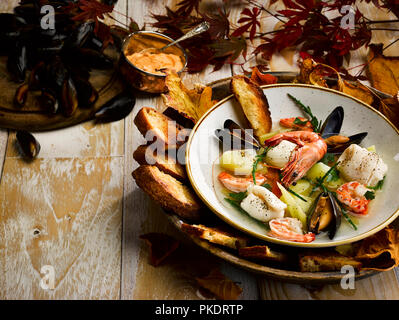 Ich höre von frischem Bourride in der Schüssel Stockfoto