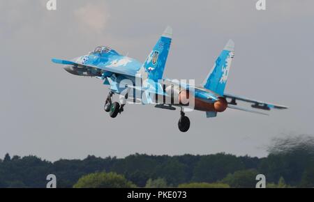Ukrainische Luftwaffe Suchoi Su-27 schwere Luftüberlegenheit Kämpfer nehmen Sie an der Royal International Air Tattoo 2018 Stockfoto