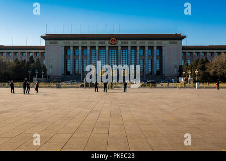 Die Große Halle des Volkes auf dem Platz des Himmlischen Friedens, Peking, China Stockfoto