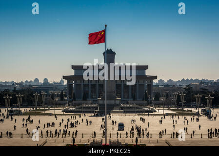 Der Vorsitzende Mao Memorial Hall und Denkmal für die Helden des Volkes auf dem Platz des Himmlischen Friedens, Peking, China Stockfoto