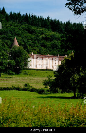 Im 12. Jahrhundert Schloss von Vauban in Bazoches, in der Nièvre (Frankreich, 23/06/2010) Stockfoto