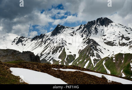 Impressionen von der Französischen Alpen vom Col du Galibier, in den Hautes Alpes (Frankreich, 14.06.2010) Stockfoto