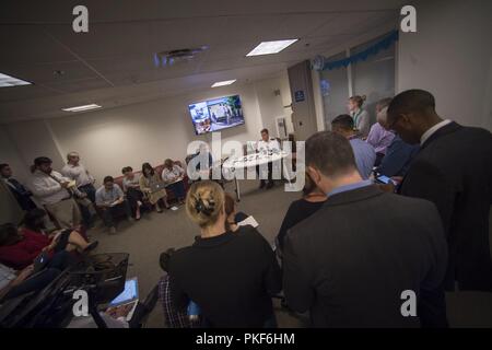 Us-Armee General Joseph Votel, US Central Command Commander, spricht mit der Presse auf das Pentagon in Washington, D.C., Aug 08., 2018. Stockfoto