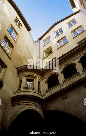 Das Hôtel de Bullioud traboule Passage in der Altstadt von Lyon (Frankreich, 20/10/2007) Stockfoto