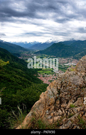 Impressionen vom Susa-tal um Sant'Ambrogio in der Region Piemont, zwischen dem Graian Alpen im Norden und den Cottischen Alpen im Süden (I Stockfoto