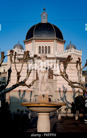 Das 19. Jahrhundert Beth Yaacov Synagoge in Genf (Schweiz, 16/04/2010) Stockfoto