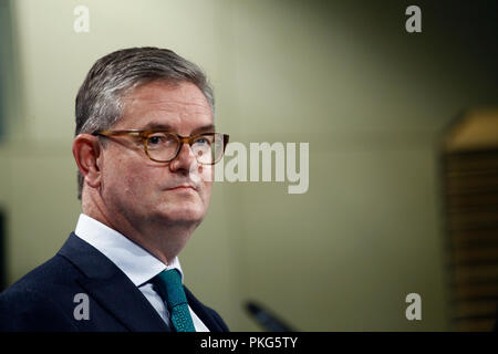 Brüssel, Belgien. 13. September 2018. Der EU-Kommissar Julian König hält eine Pressekonferenz für die Bekämpfung des Terrorismus online und offline. Alexandros Michailidis/Alamy leben Nachrichten Stockfoto