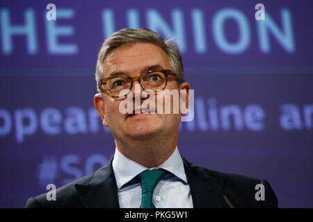 Brüssel, Belgien. 13. September 2018. Der EU-Kommissar Julian König hält eine Pressekonferenz für die Bekämpfung des Terrorismus online und offline. Alexandros Michailidis/Alamy leben Nachrichten Stockfoto