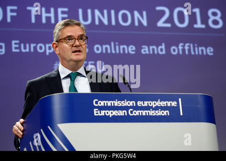 Brüssel, Belgien. 13. September 2018. Der EU-Kommissar Julian König hält eine Pressekonferenz für die Bekämpfung des Terrorismus online und offline. Alexandros Michailidis/Alamy leben Nachrichten Stockfoto