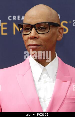 Los Angeles, CA, USA. 9 Sep, 2018. LOS ANGELES - SEP 9: Rupaul am 2018 Creative Arts Emmy Awards - Tag 2 - Ankunft auf der Microsoft Theater am 9. September 2018 in Los Angeles, CA in der Ankunftshalle für Primetime Emmy Awards: Creative Arts Awards - SUN, Microsoft Theatre, Los Angeles, CA 9. September 2018. Credit: Priscilla Grant/Everett Collection/Alamy leben Nachrichten Stockfoto