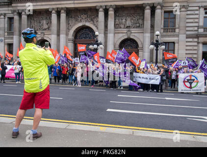 Glasgow, Großbritannien. September 2018. EQUAL Pay Strike Demo in Glasgow City Chambers und George Square., Glasgow, Schottland. Stockfoto