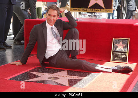 Los Angeles, Ca, USA. 13 Sep, 2018. Eric McCormack auf dem Hollywood Walk of Fame Zeremonie zu Ehren Eric McCormack in Los Angeles, Kalifornien am 13. September 2018. Credit: Faye Sadou/Medien Punch/Alamy leben Nachrichten Stockfoto