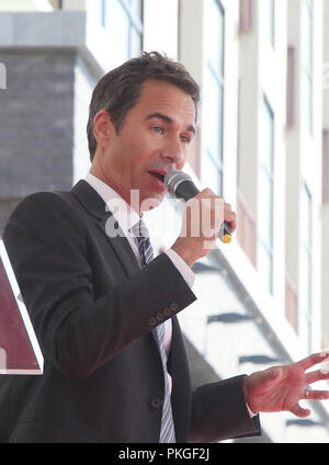 Los Angeles, Ca, USA. 13 Sep, 2018. Eric McCormack, in der Hollywood Walk of Fame Zeremonie zu Ehren Eric McCormack in Los Angeles, Kalifornien am 13. September 2018. Credit: Faye Sadou/Medien Punch/Alamy leben Nachrichten Stockfoto