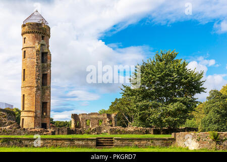 Bleibt der Eglinton Schloss, Kilwinning, Ayrshire, Schottland. Eglinton Burg war eine großen gotischen Kronenmutter Herrenhaus für die Grafen von Eglinton, st Stockfoto